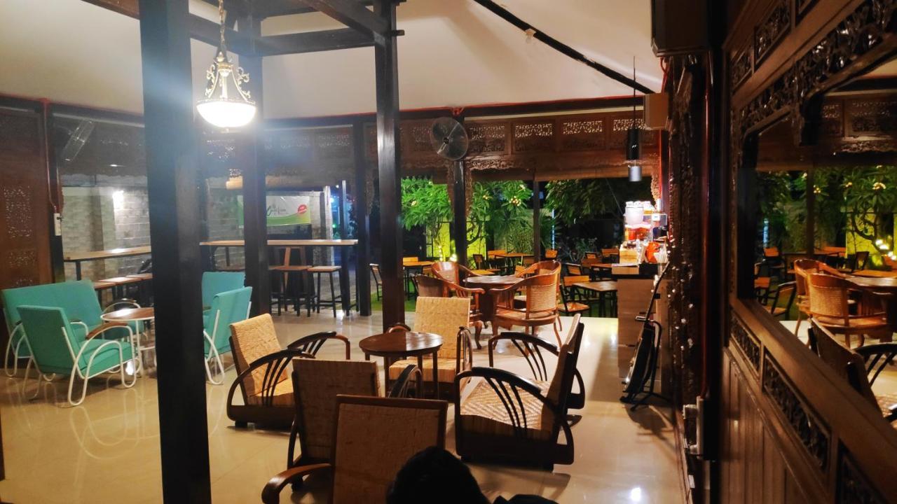 Omah Nayan Hotel Maguwo Exterior photo