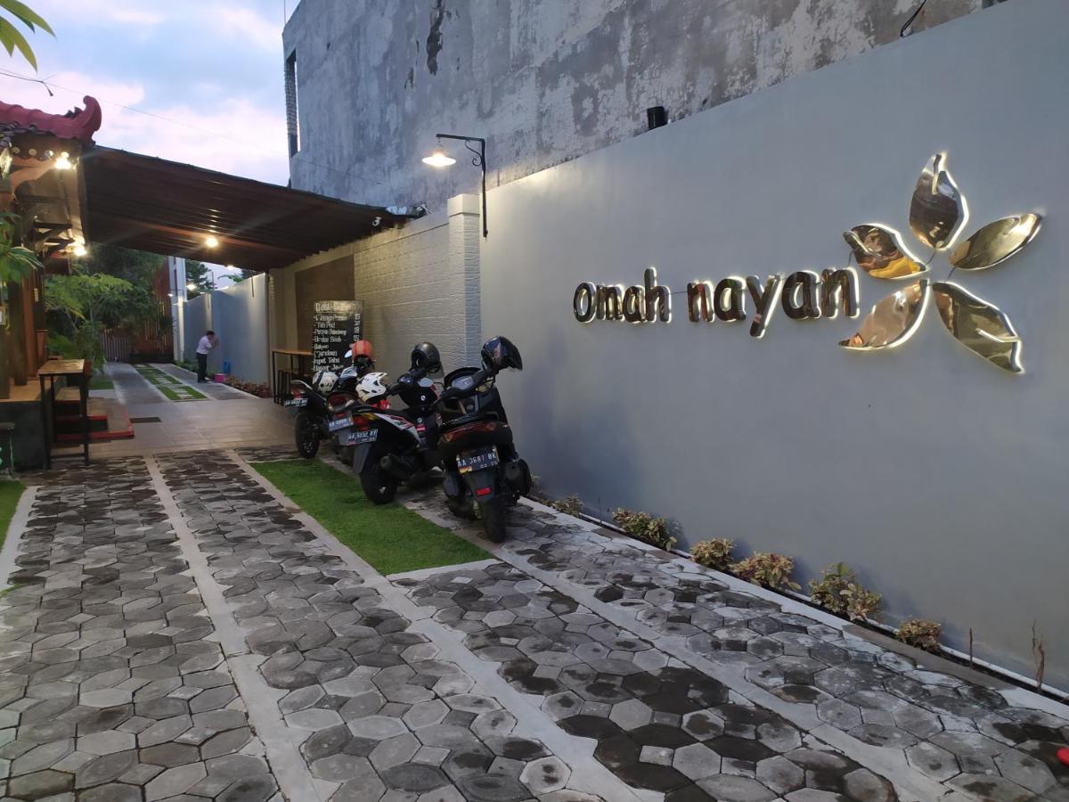 Omah Nayan Hotel Maguwo Exterior photo