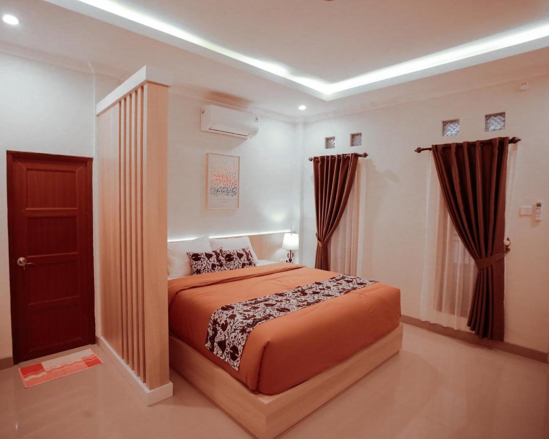 Omah Nayan Hotel Maguwo Exterior photo