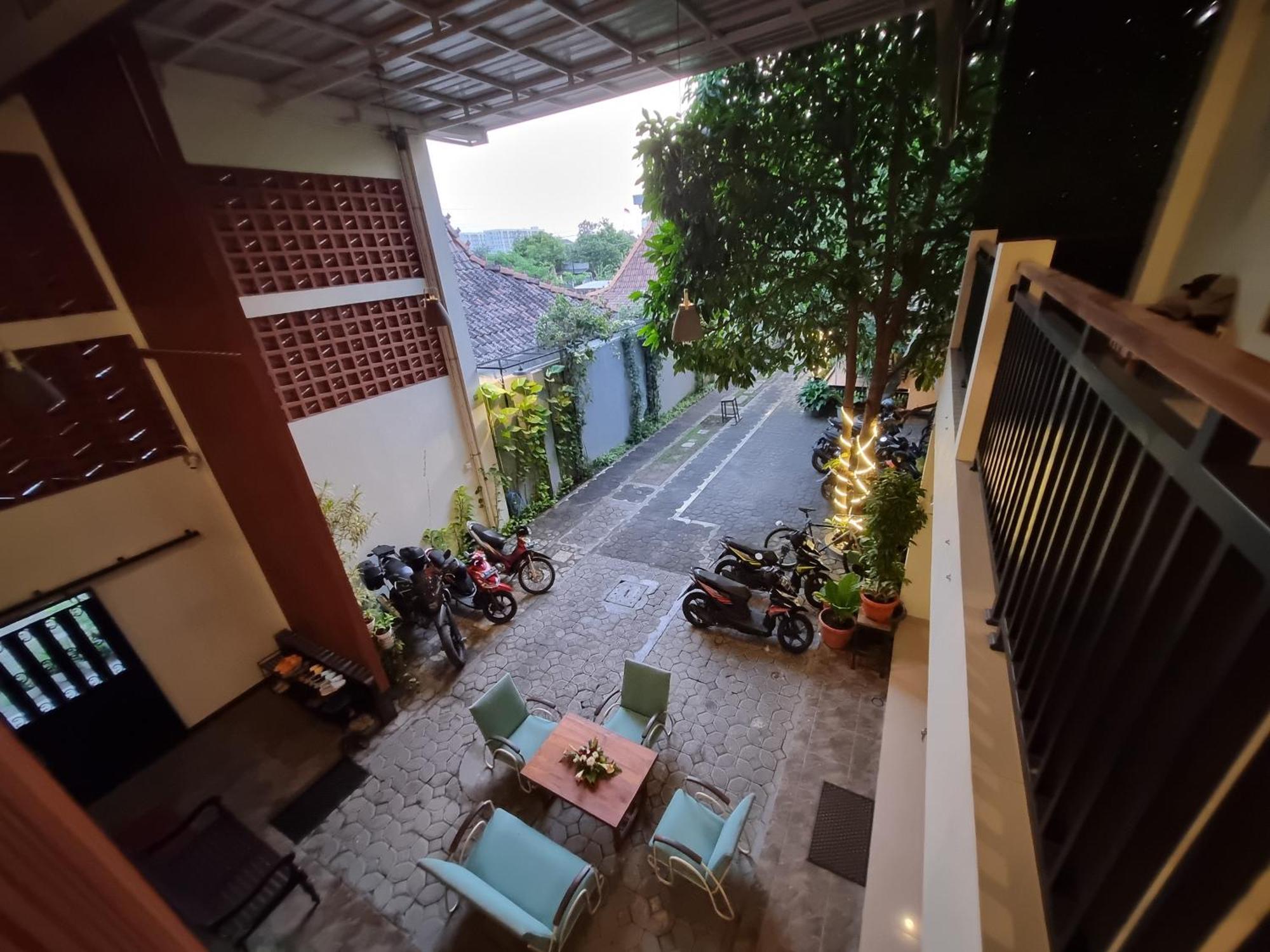 Omah Nayan Hotel Maguwo Exterior photo
