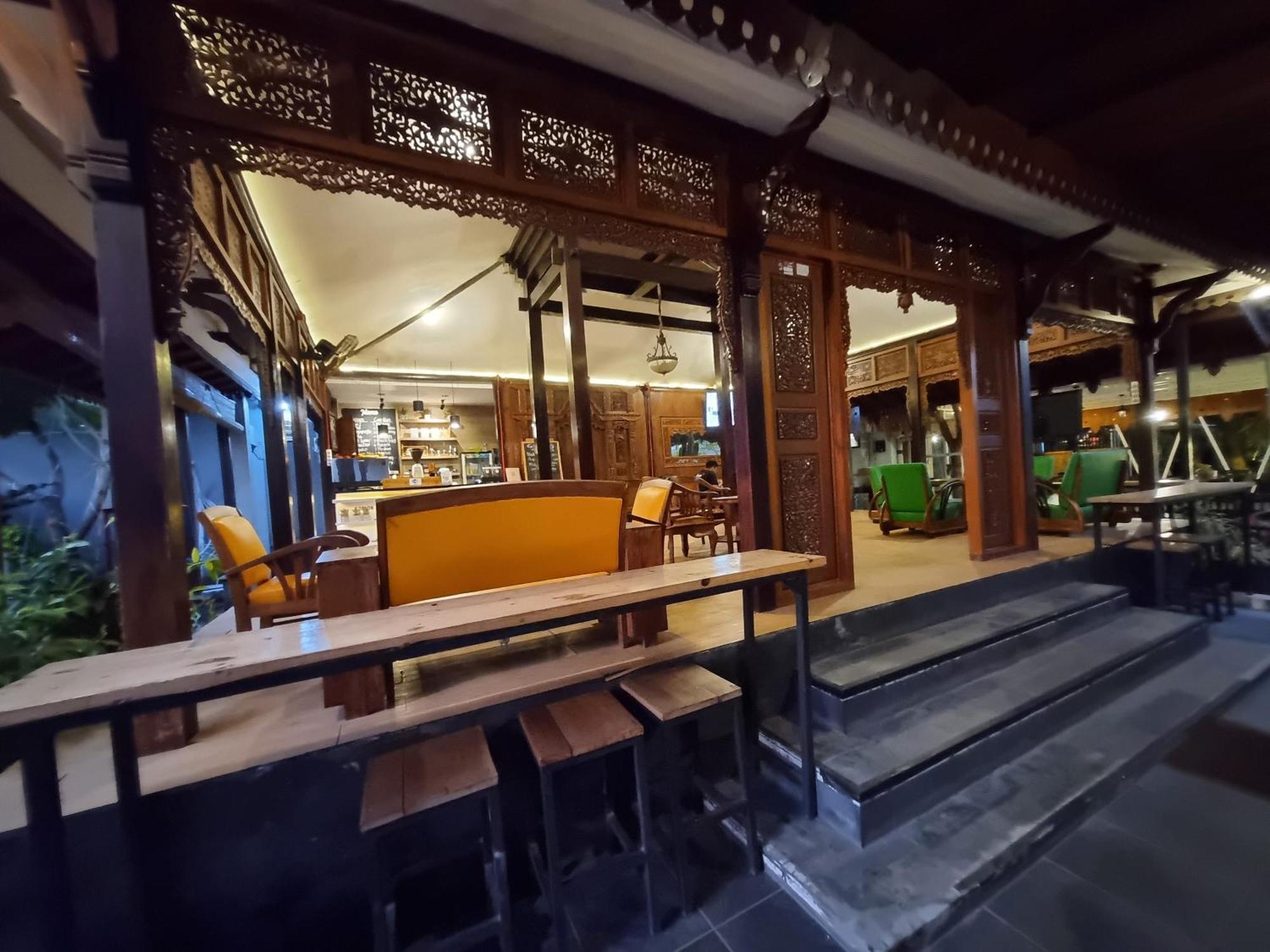 Omah Nayan Hotel Maguwo Exterior photo